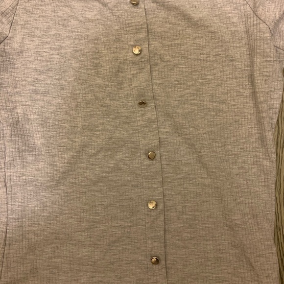 Grey long sleeve shirt - Picture 2 of 3